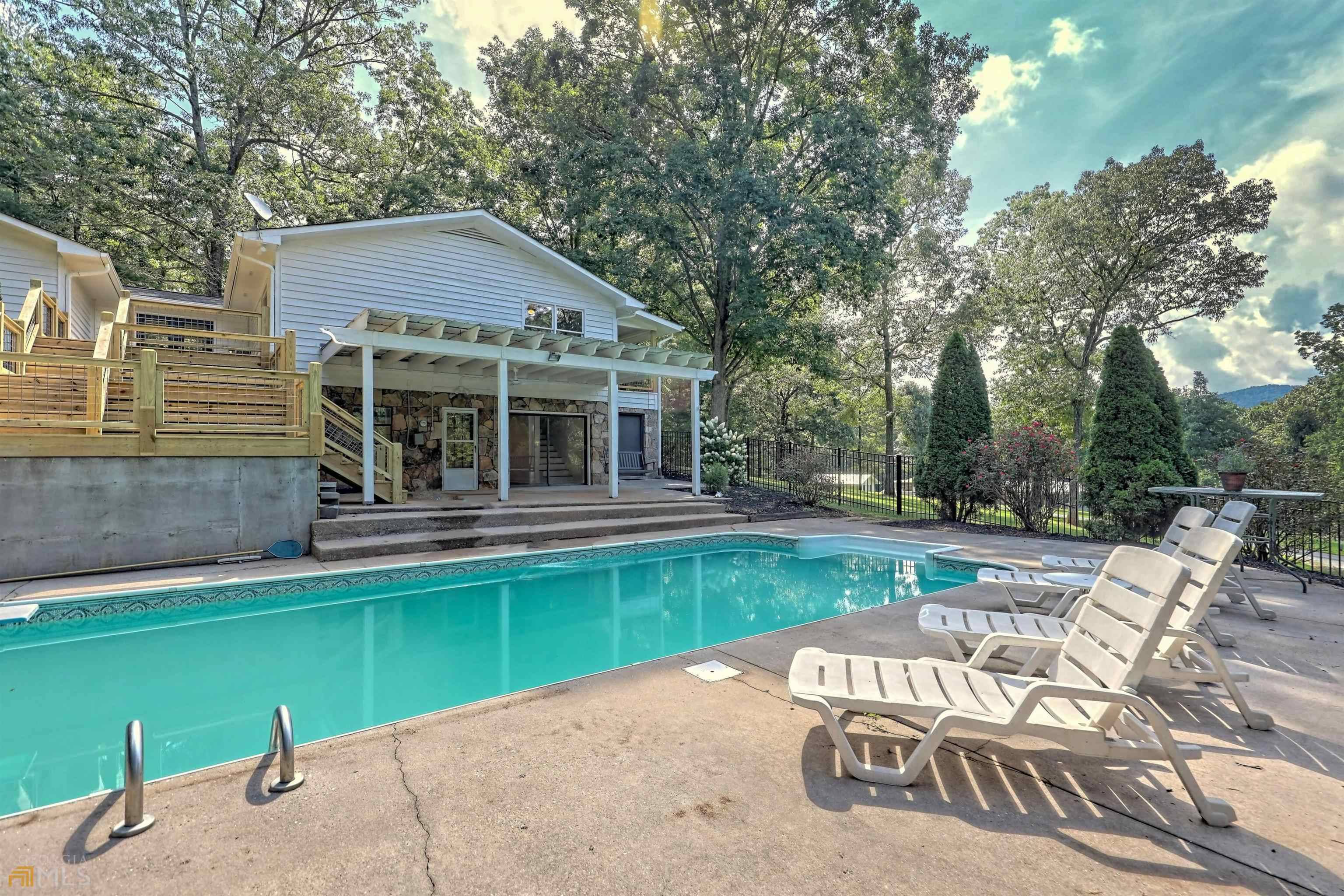Blairsville, GA 30512,111 Hickory TRL