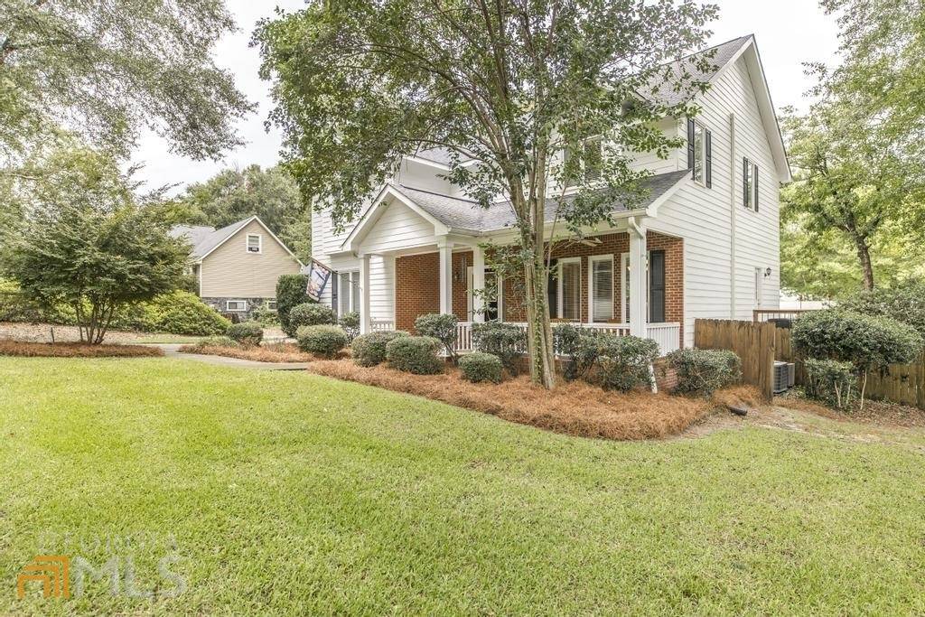 Warner Robins, GA 31088,107 Shadowood DR