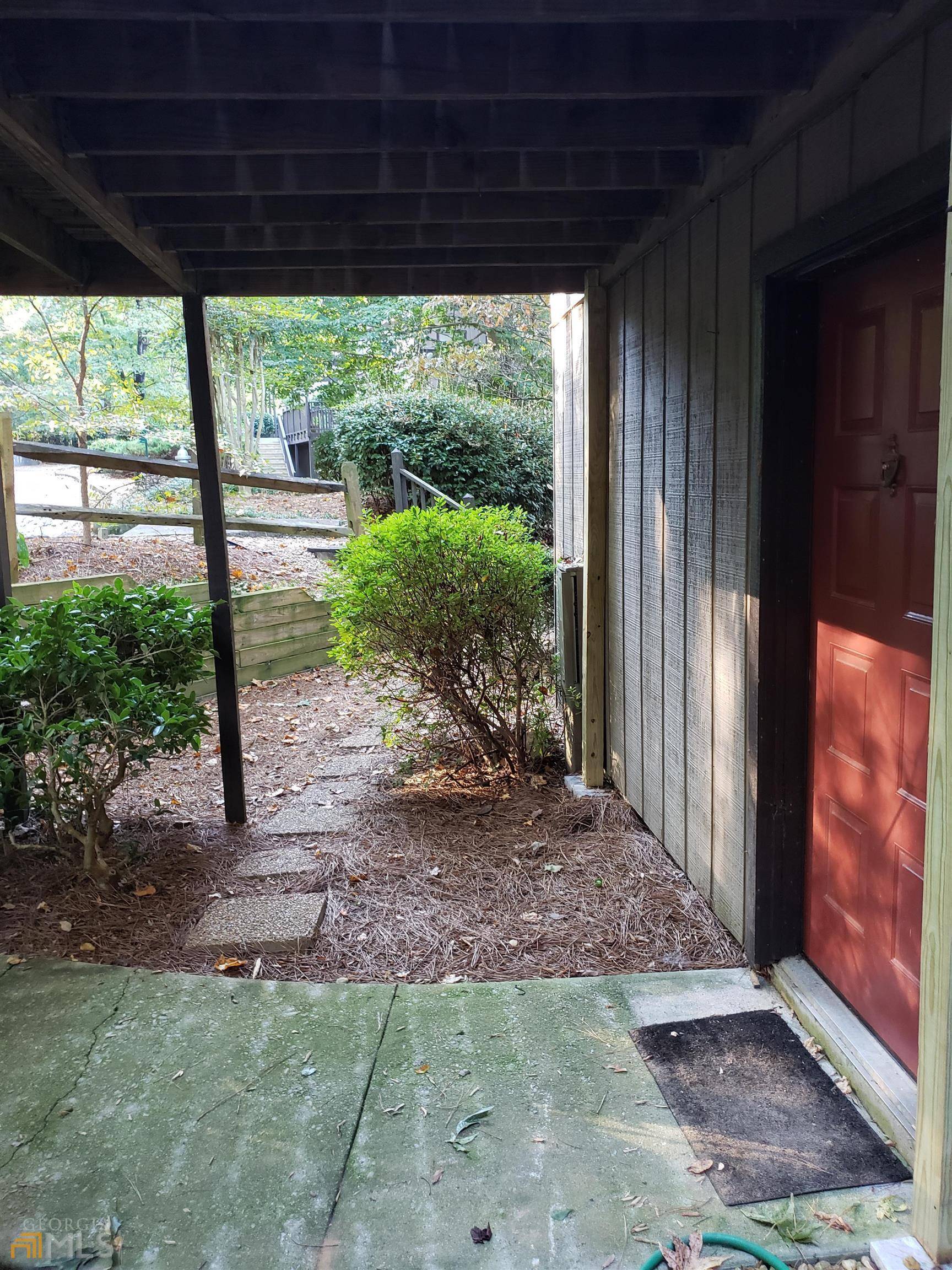 Atlanta, GA 30350,705 River Run DR