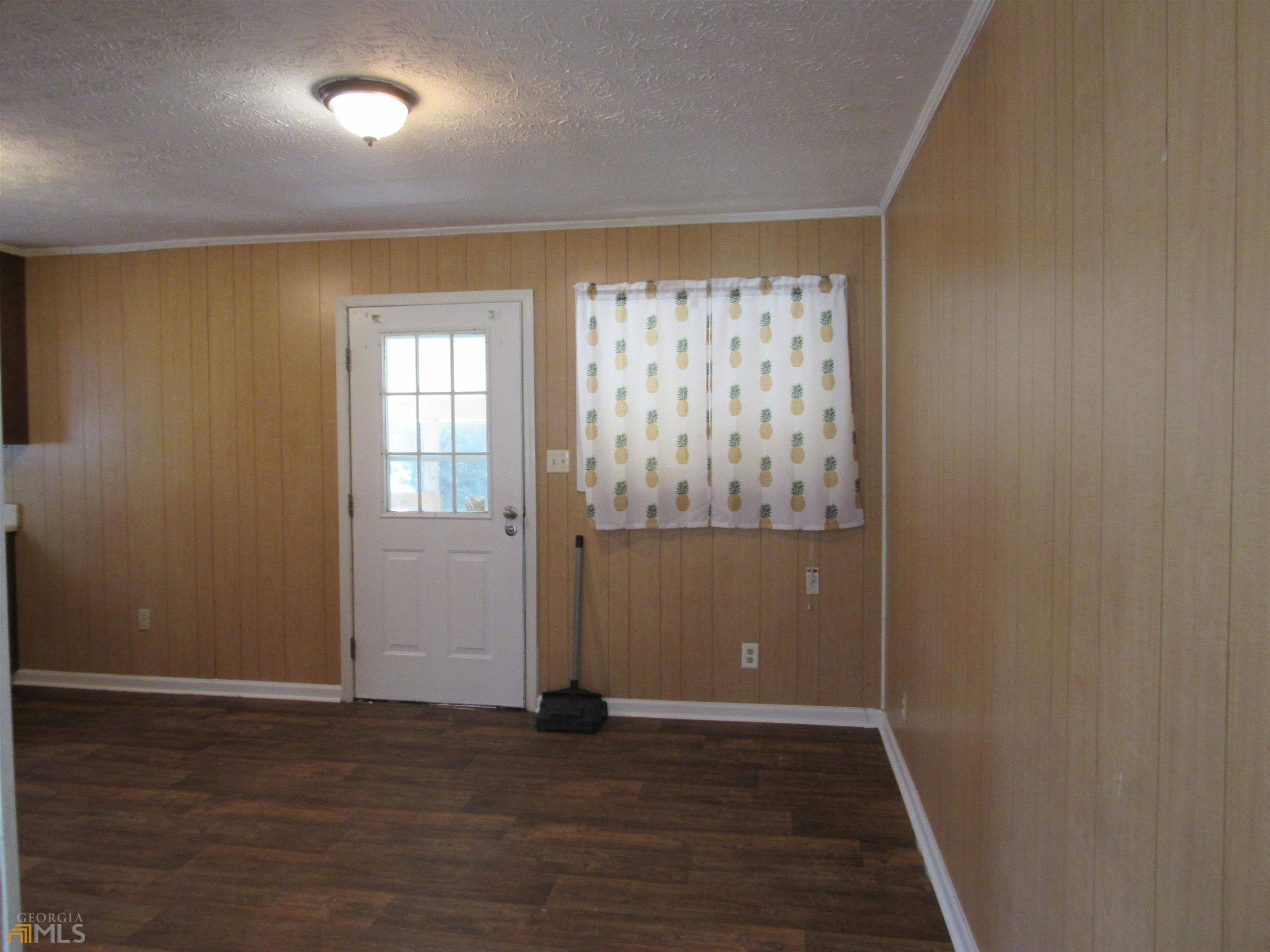 Swainsboro, GA 30401,159 Happiness DR