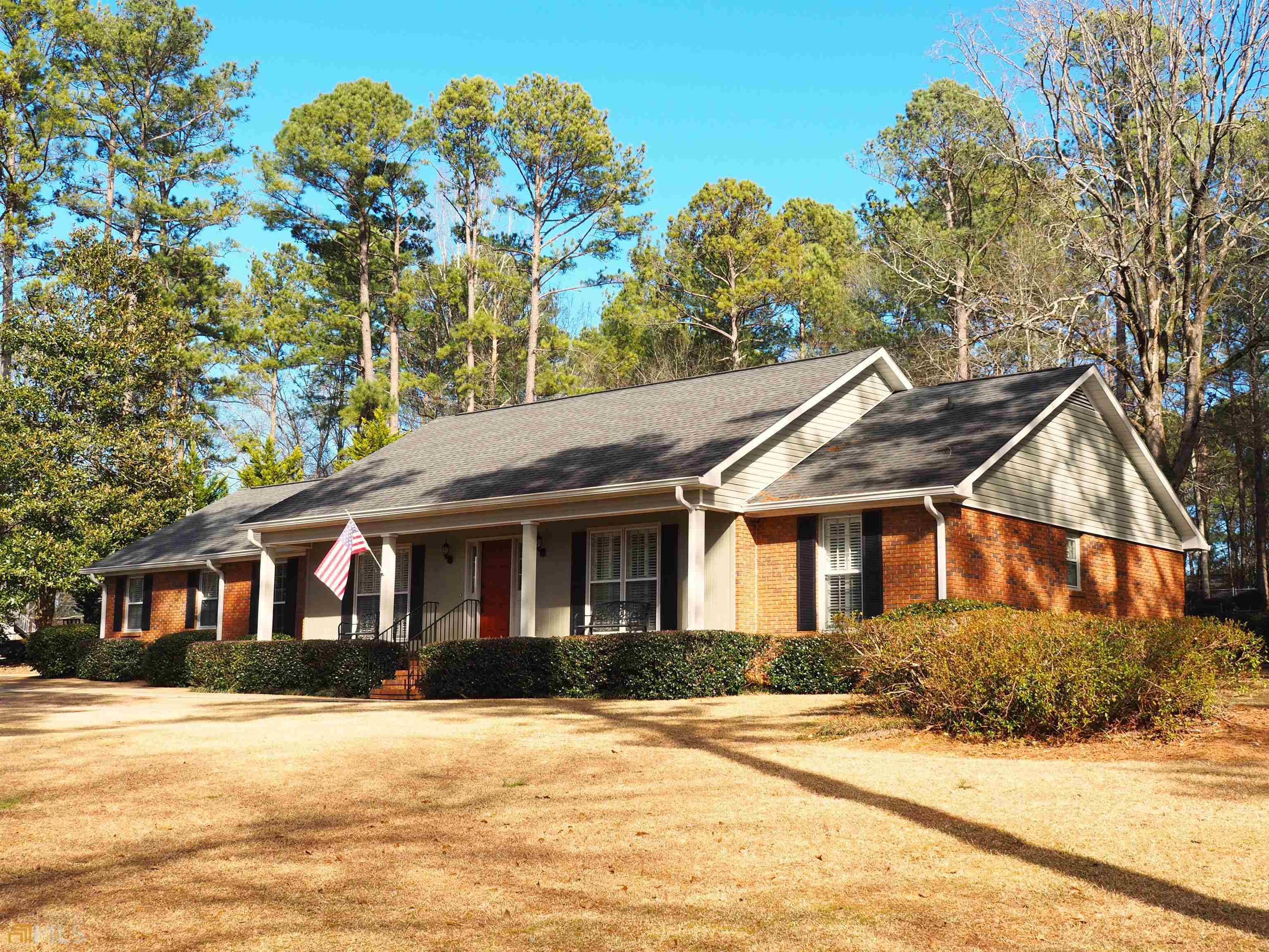 Lagrange, GA 30240,318 W Yorktown DR