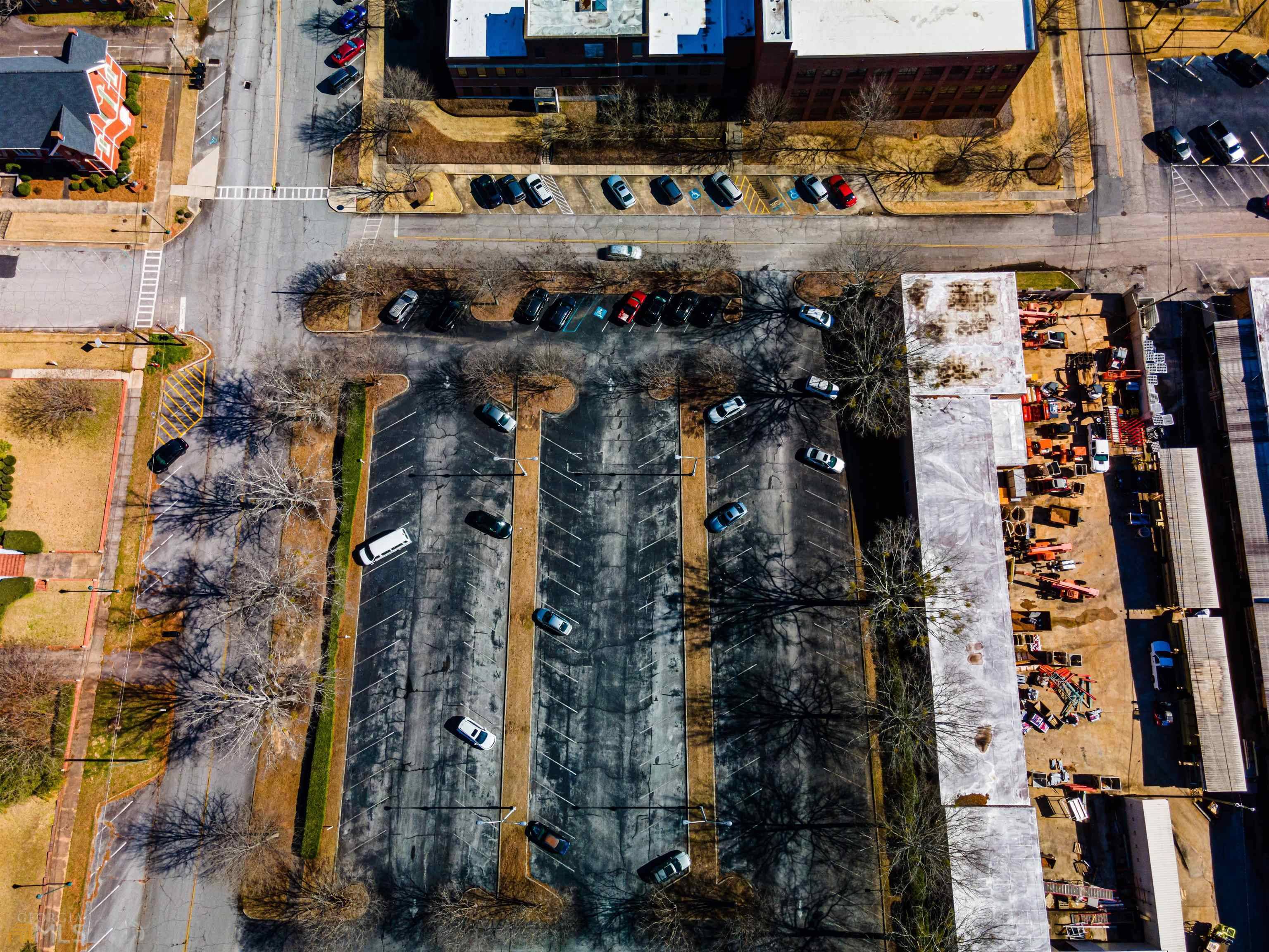 West Point, GA 31833,601 & 605 W 10th ST