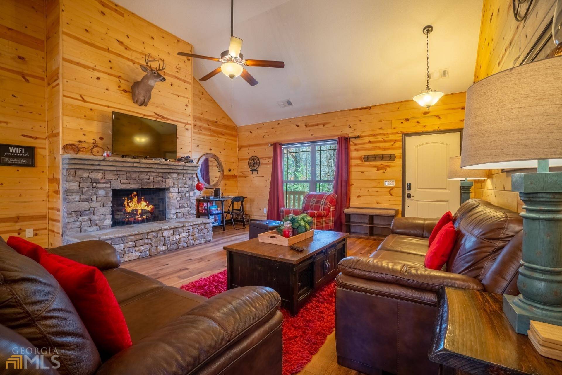 Hiawassee, GA 30546,63 Wolfpen RD