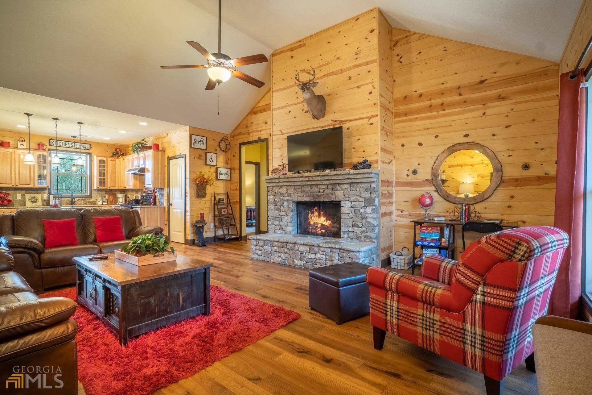 Hiawassee, GA 30546,63 Wolfpen RD