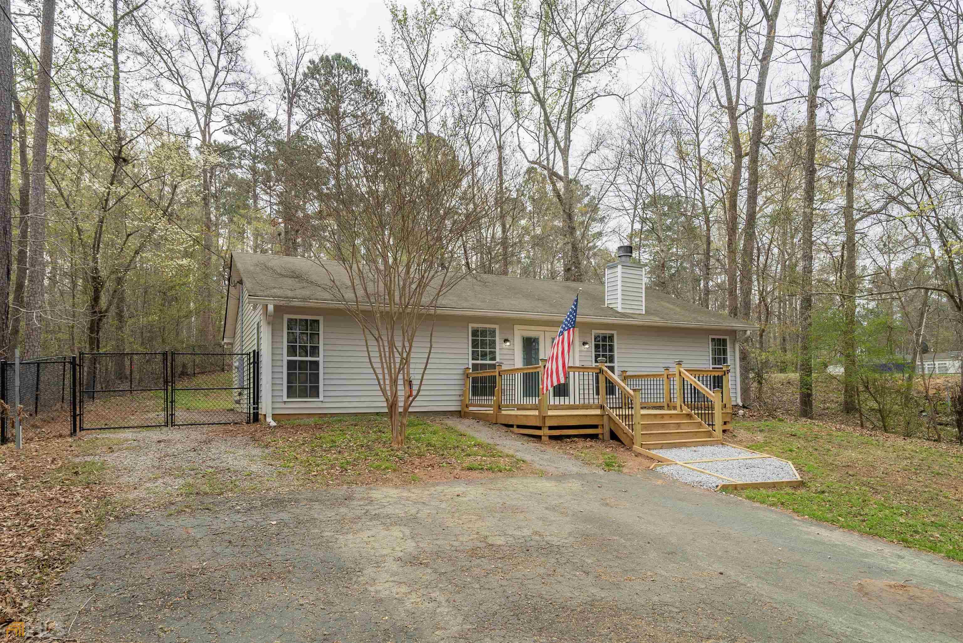 Eatonton, GA 31024,348A Bluegill RD