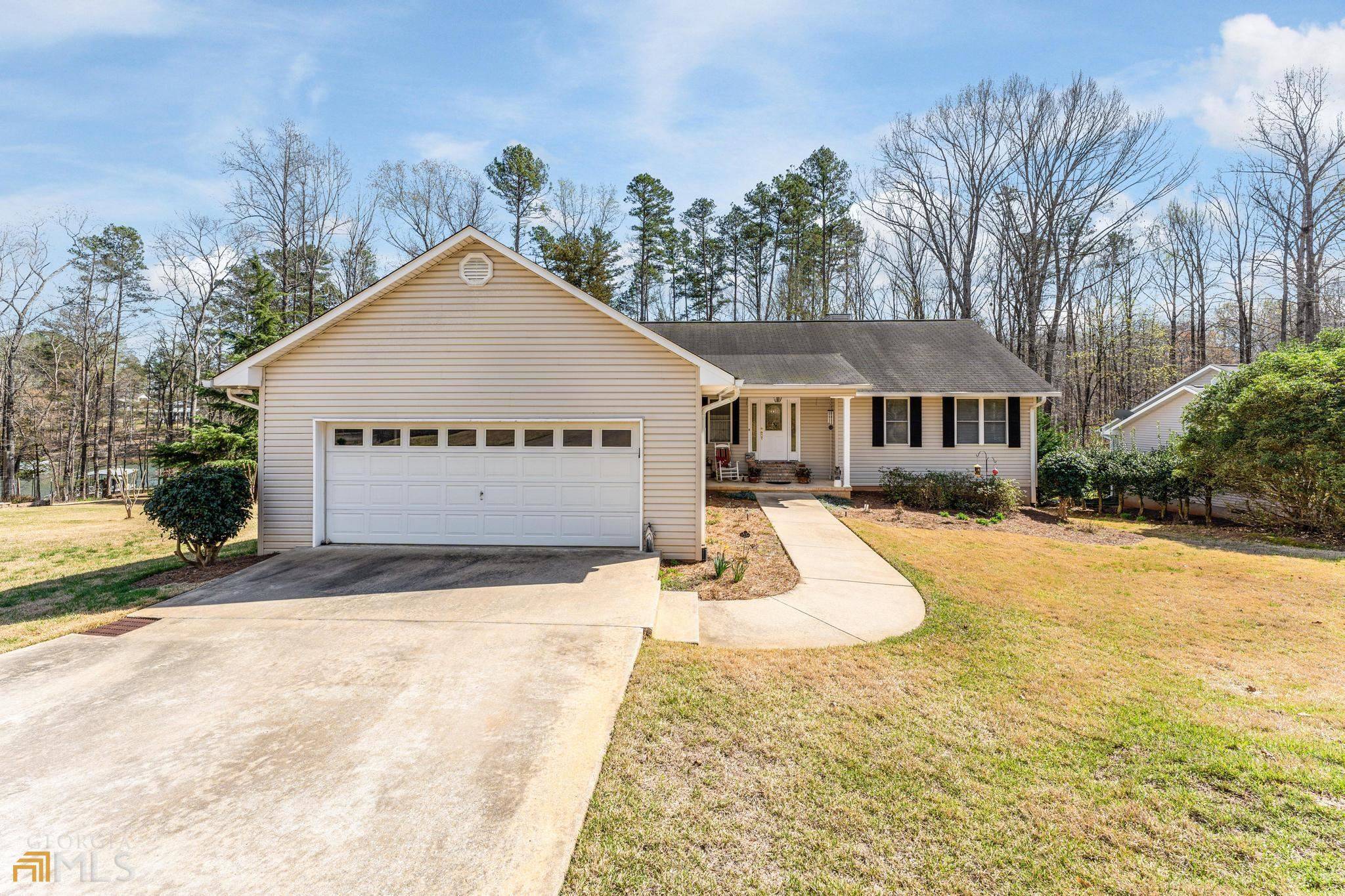 Martin, GA 30557,120 Peninsula