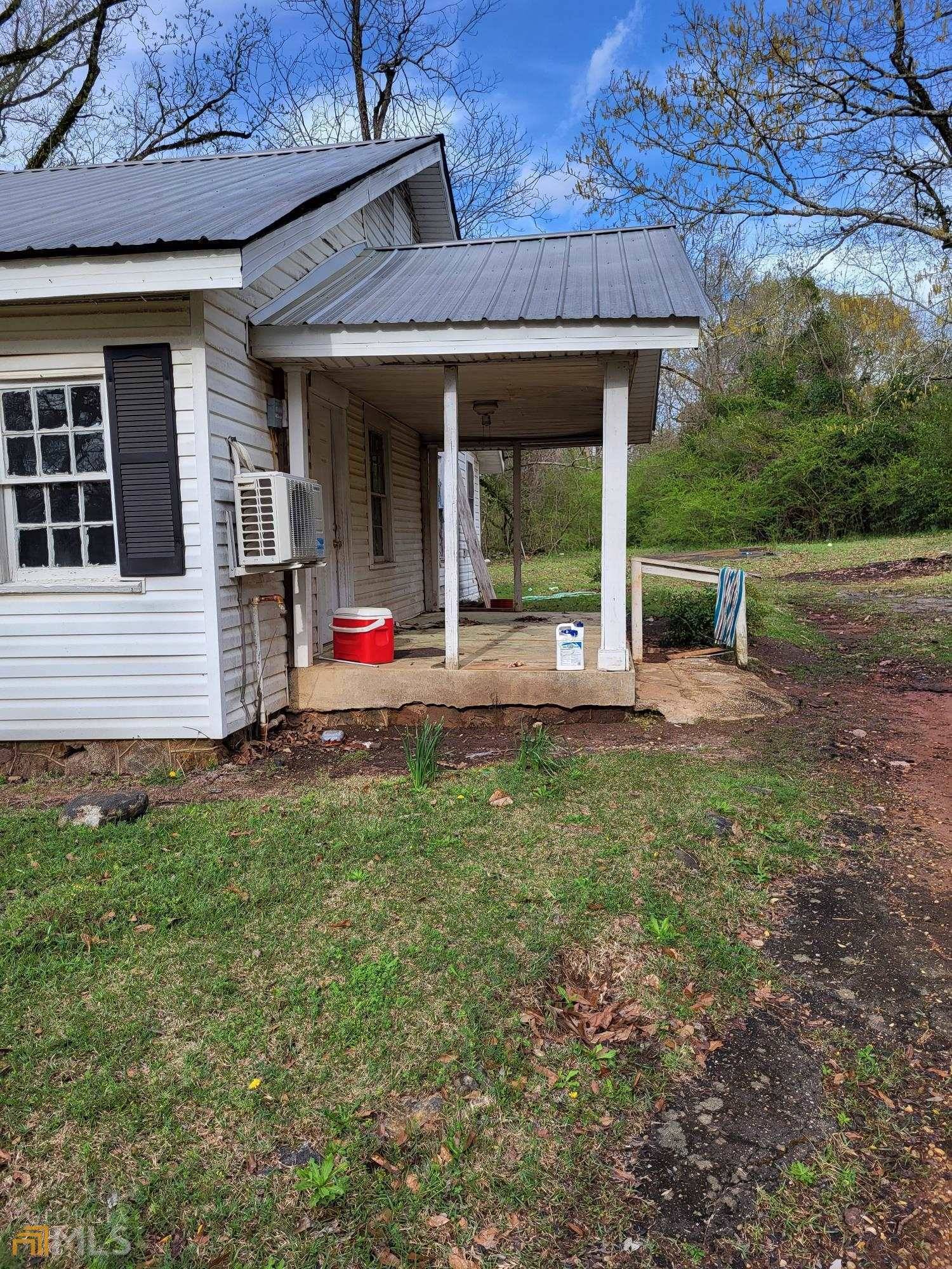 Valley, AL 36854,213 Glass RD