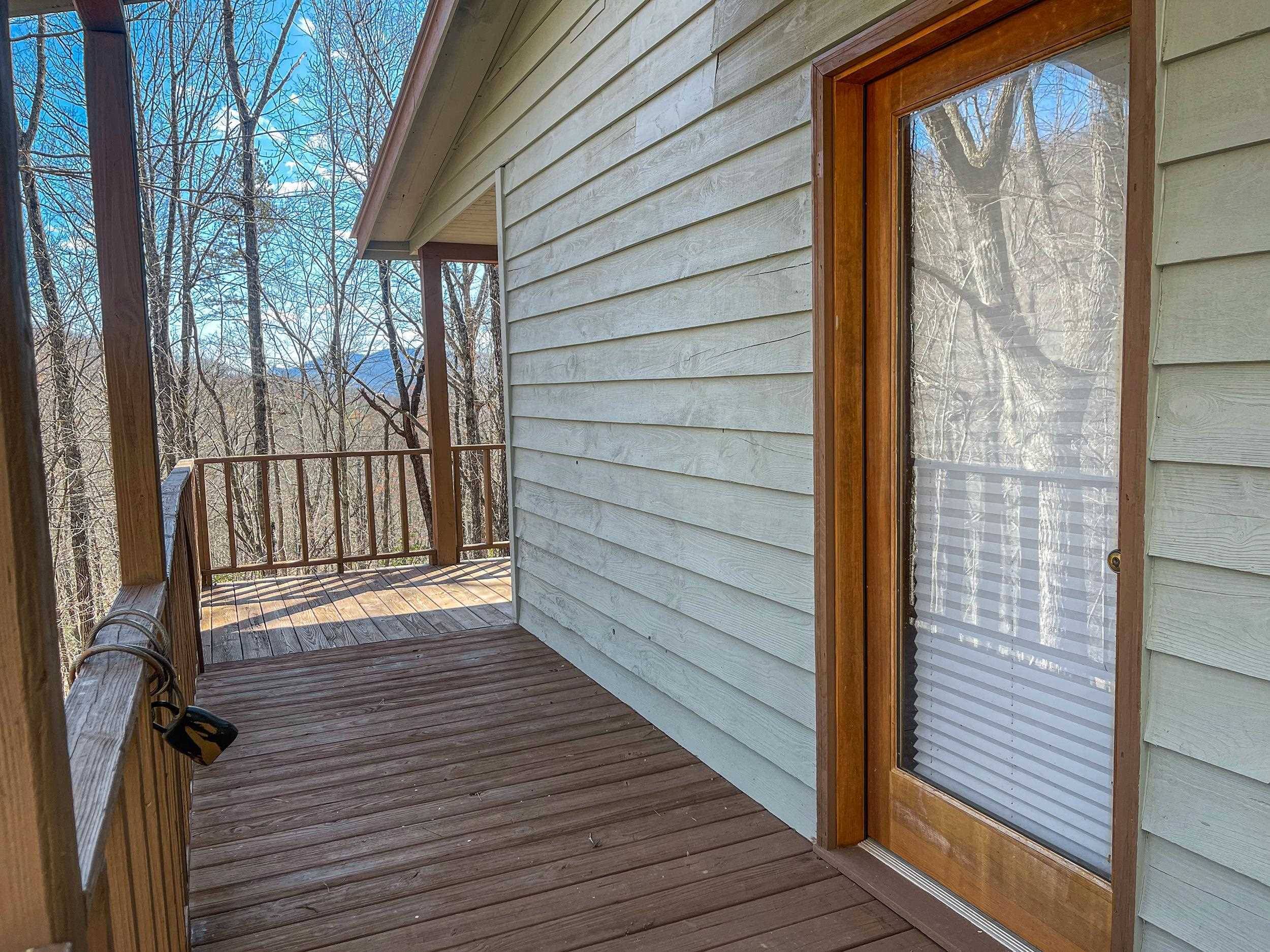 Morganton, GA 30560,120 Hideaway LN