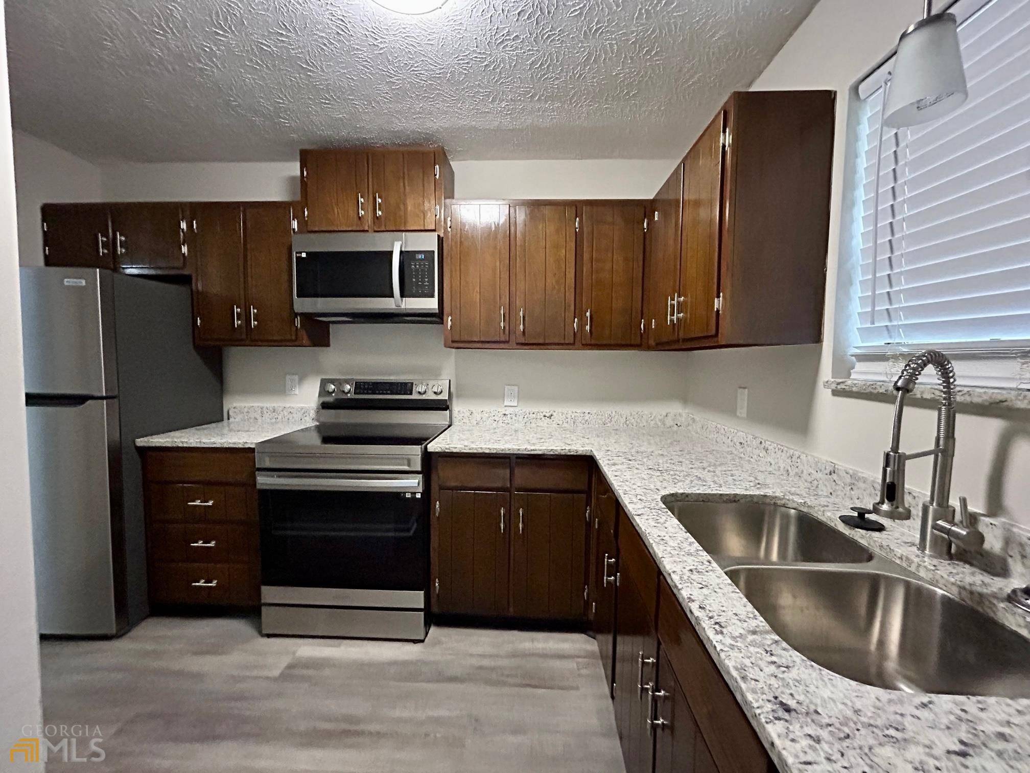 Morrow, GA 30260,1331 Woodstone TRCE