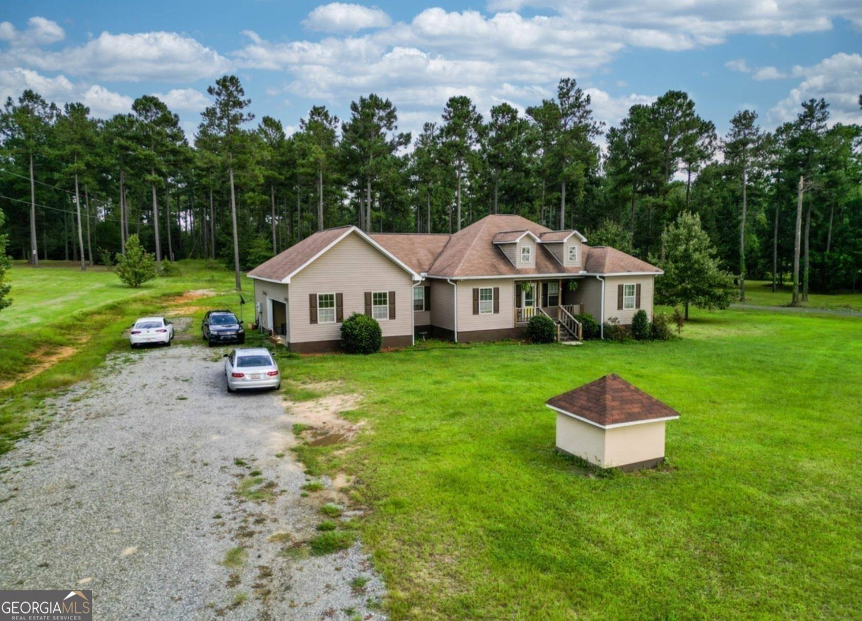 East Dublin, GA 31027,861 Catlin Spur RD