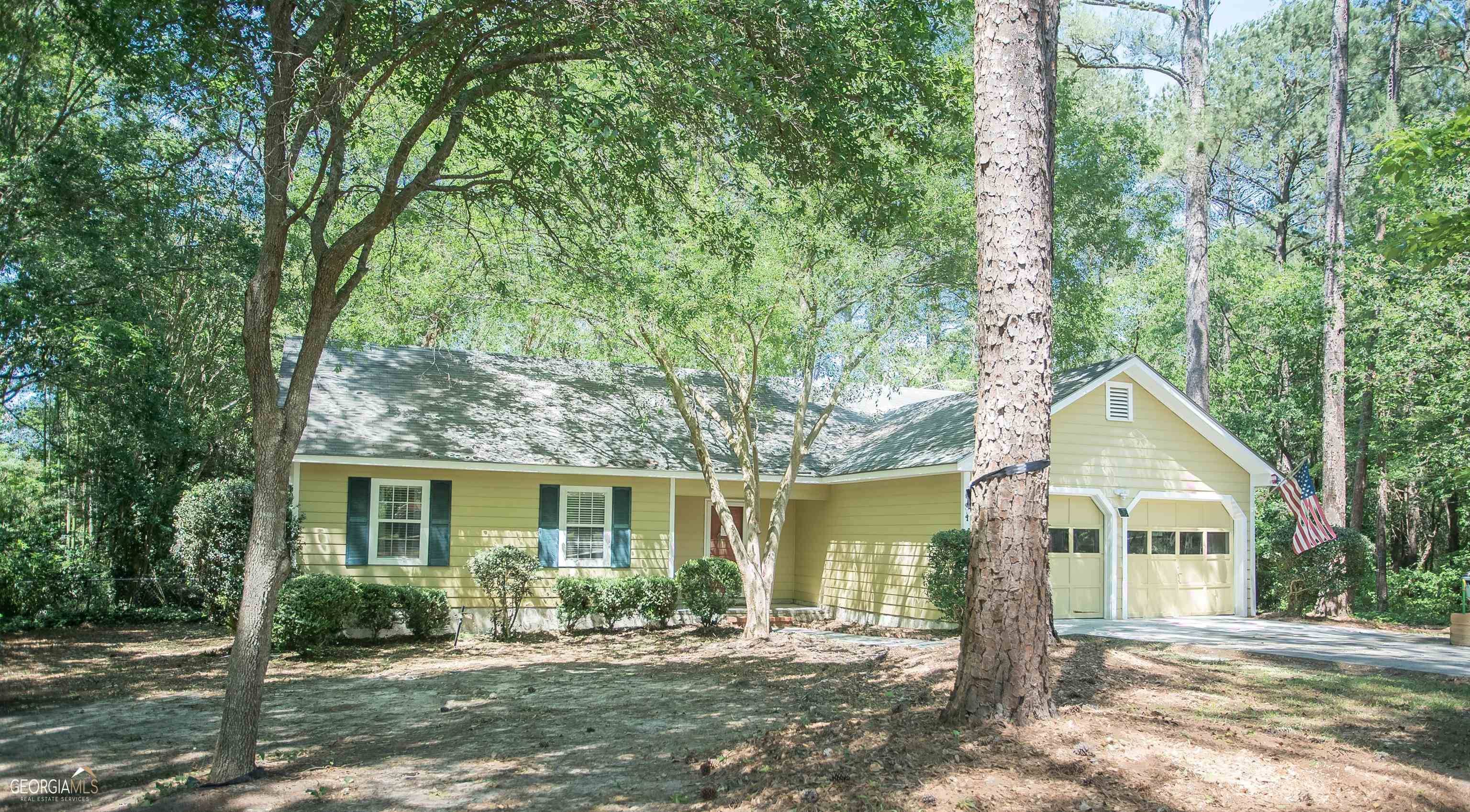 Statesboro, GA 30458,521 Pleasant Point RD