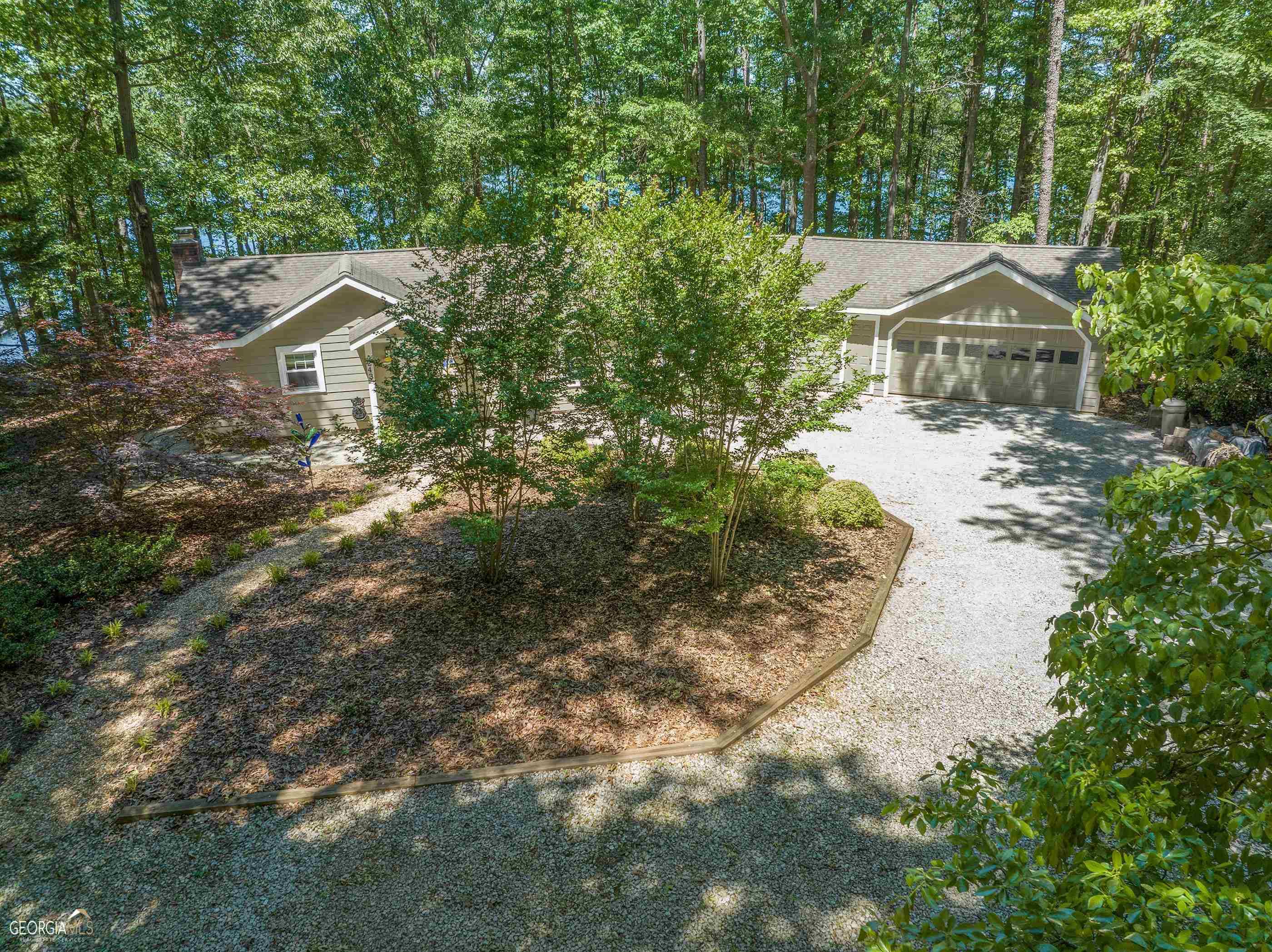 Lavonia, GA 30553,243 Lake View