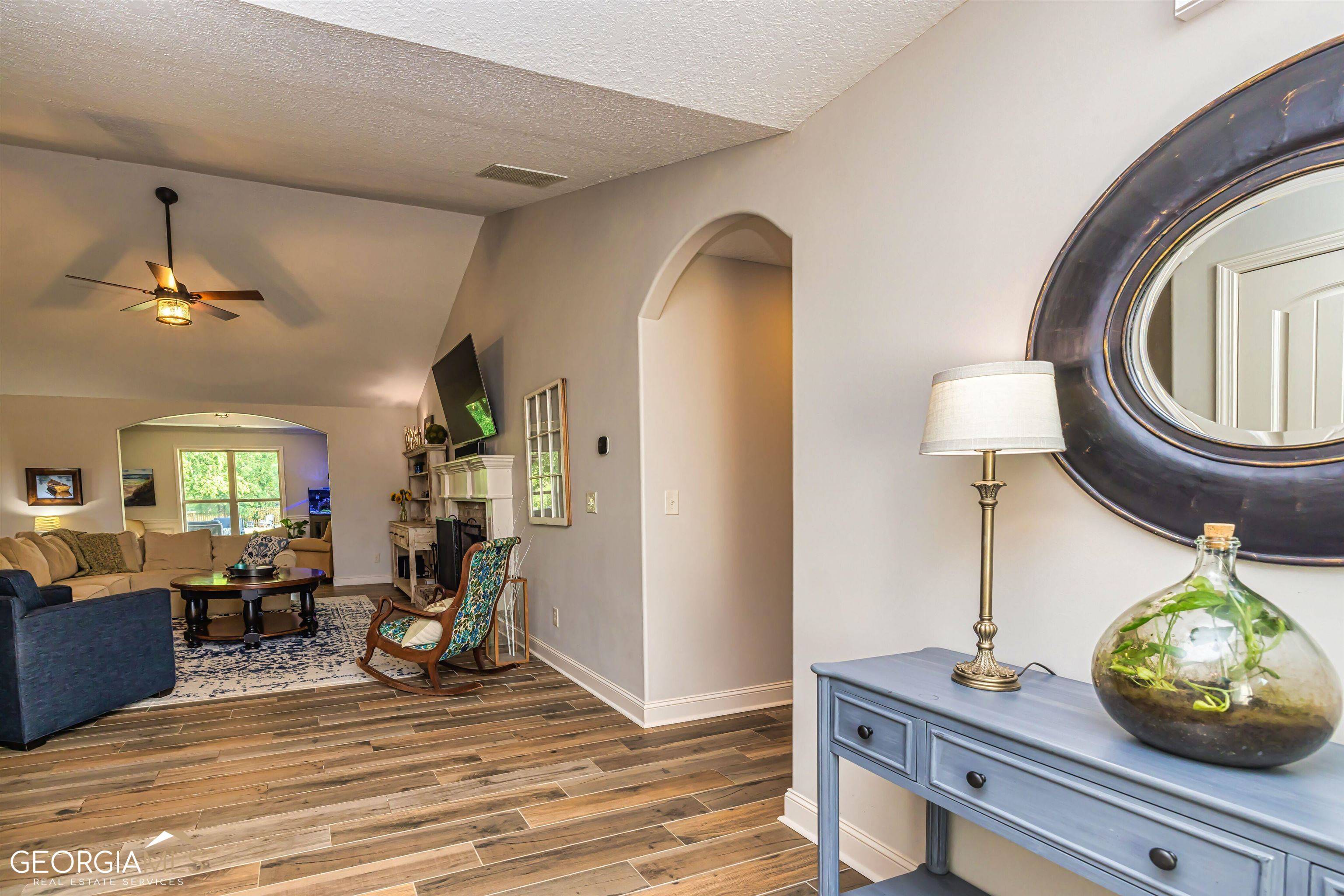 Hoschton, GA 30548,472 Logans WAY