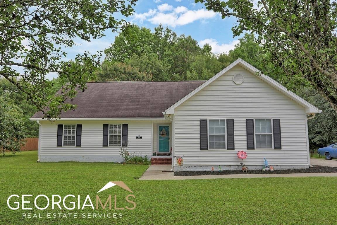 Statesboro, GA 30461,709 E Ogeechee DR