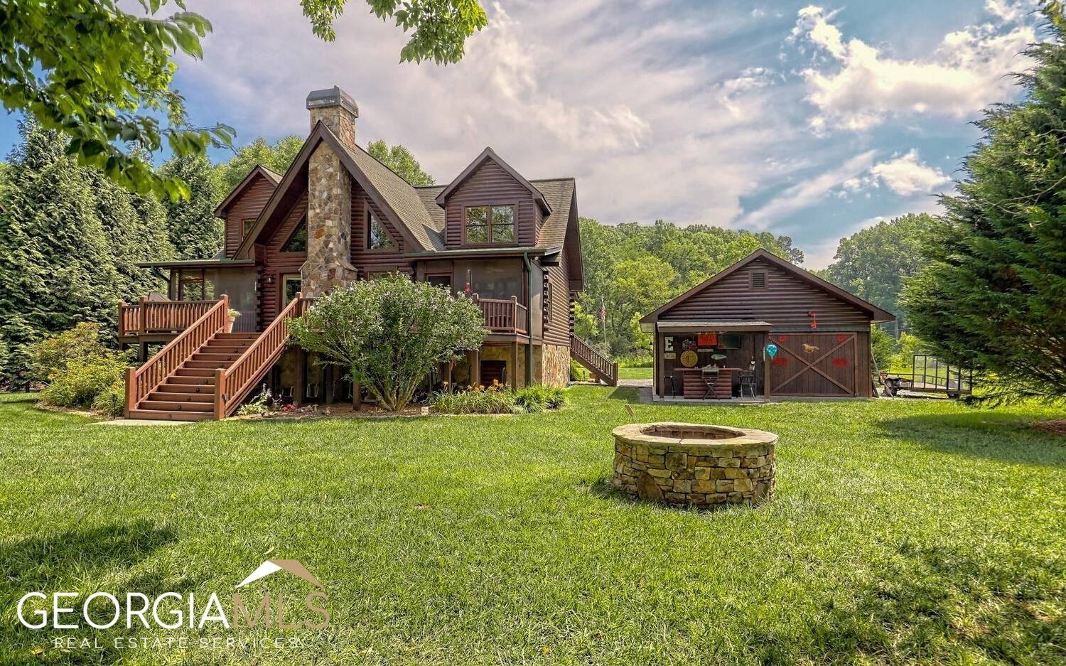 Hiawassee, GA 30546,2784 River Falls DR