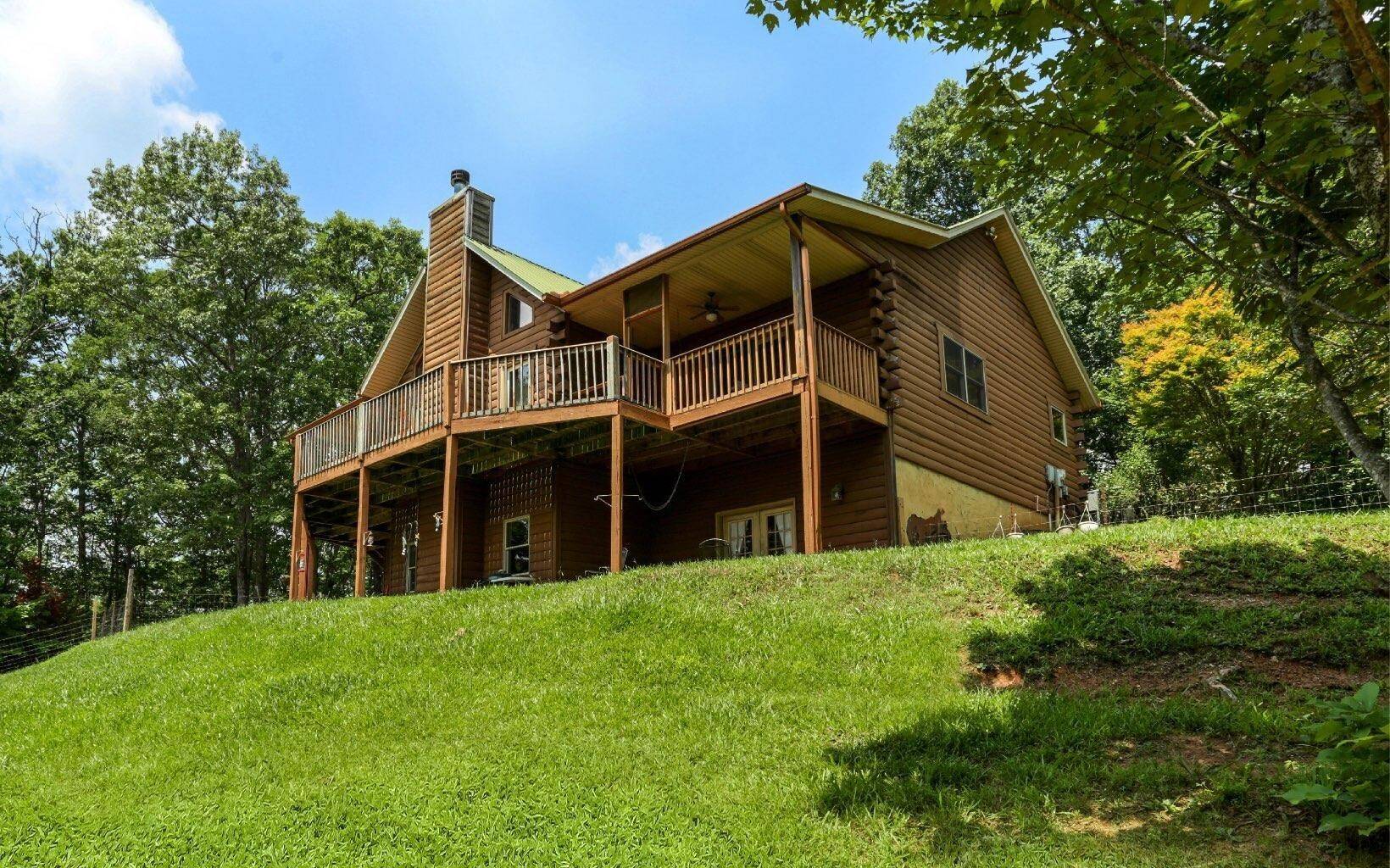 Hayesville, NC 28904,906 Wikle Road