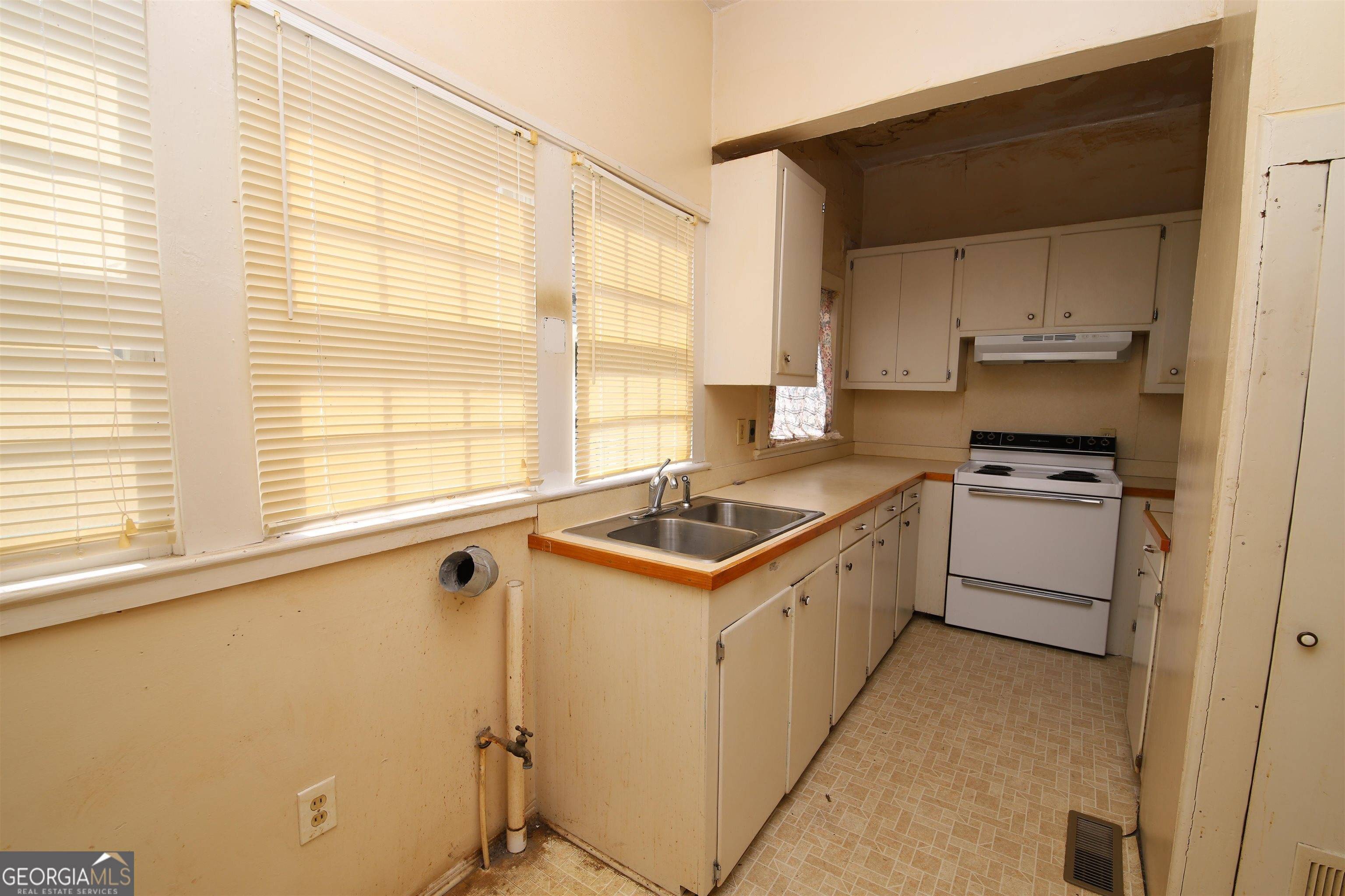 Lagrange, GA 30240,402 Jefferson ST