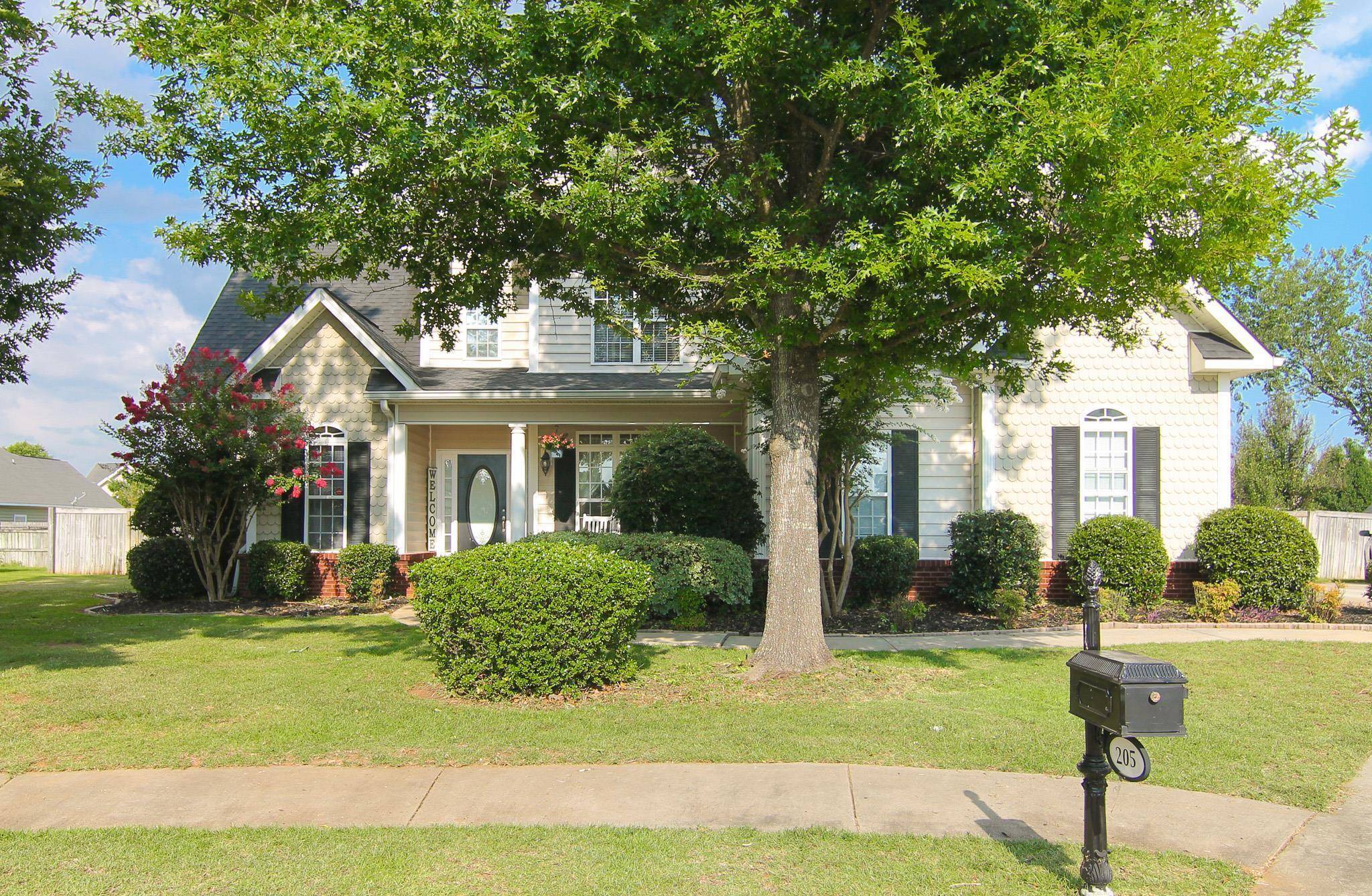 Warner Robins, GA 31088,205 Robbie CT