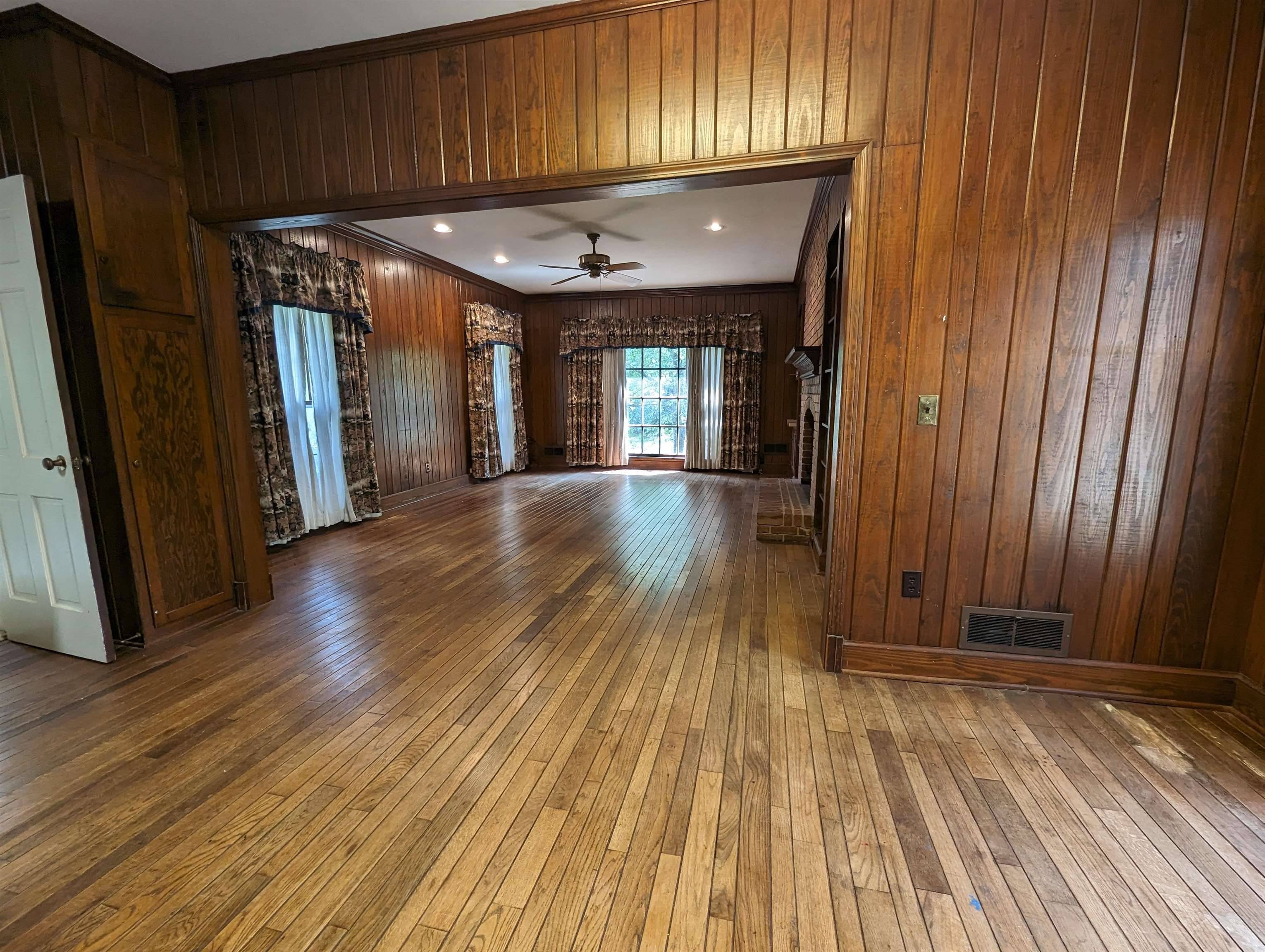 West Point, GA 31833,100 Crestview DR