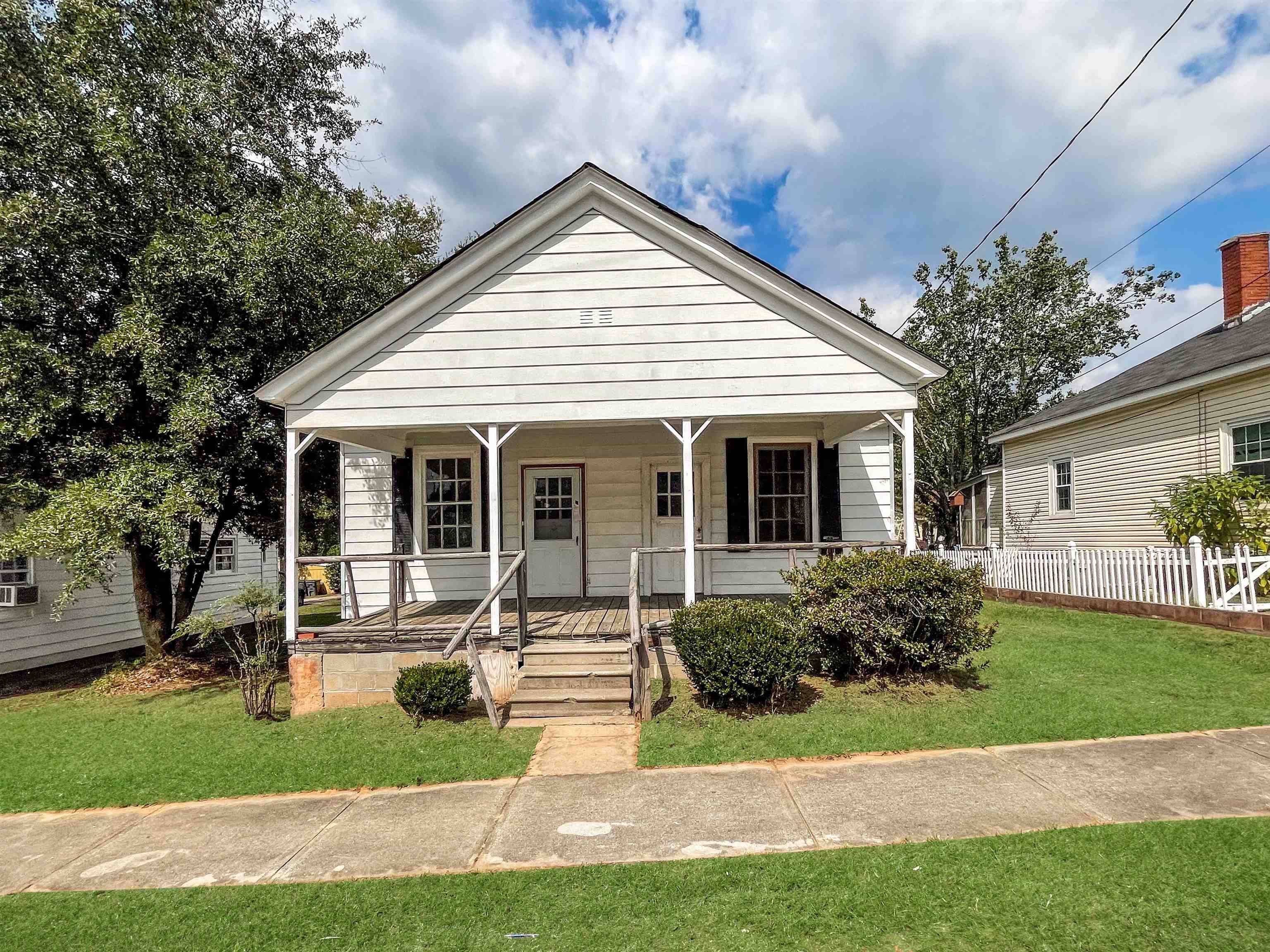 Porterdale, GA 30014,27 Hazel ST