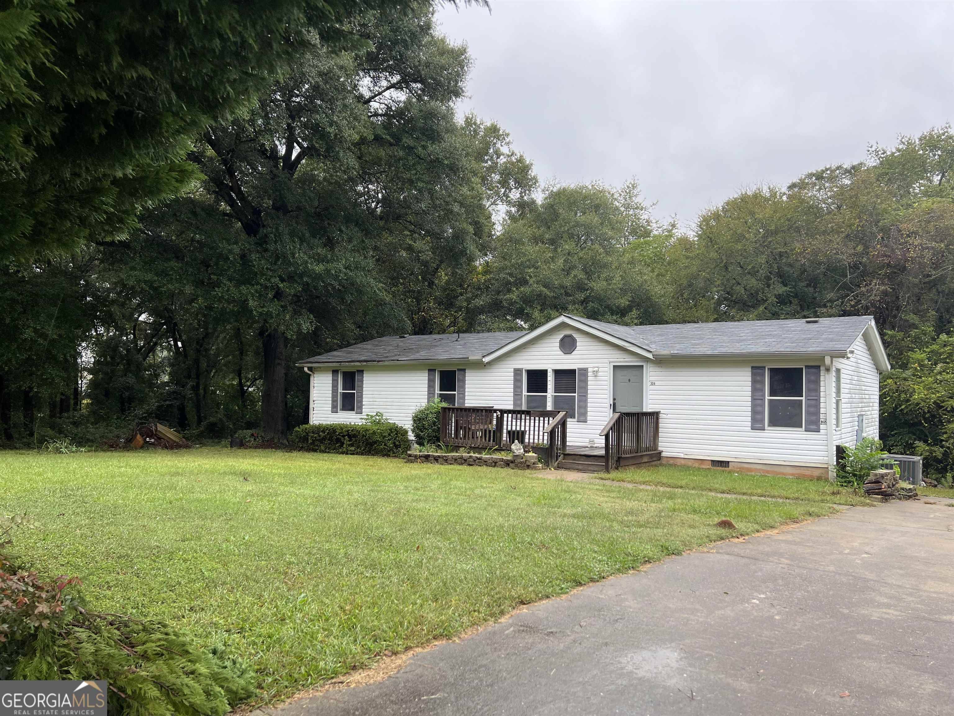 Perry, GA 31069,304 Lakota CT
