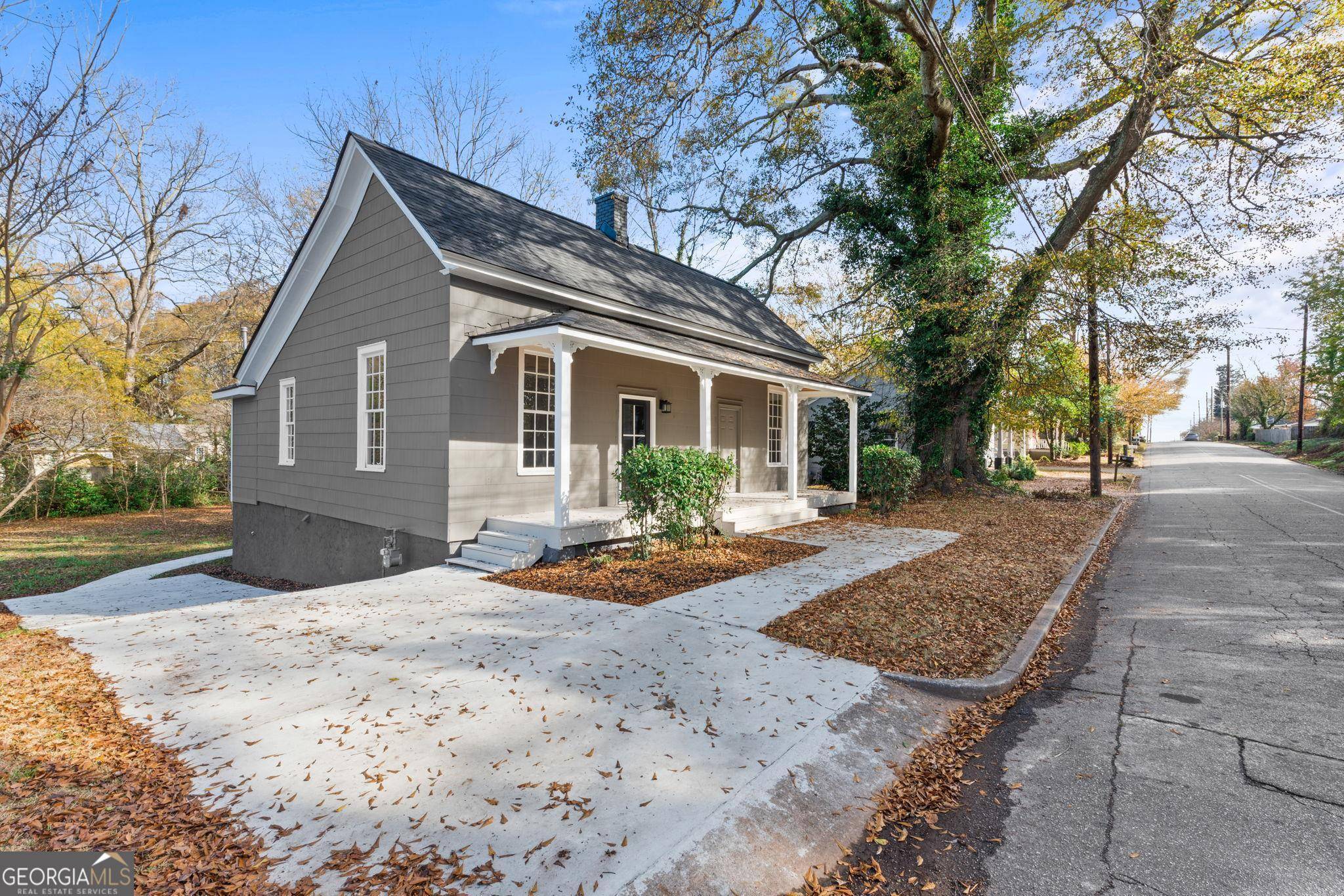 Newnan, GA 30263,72 E Washington ST