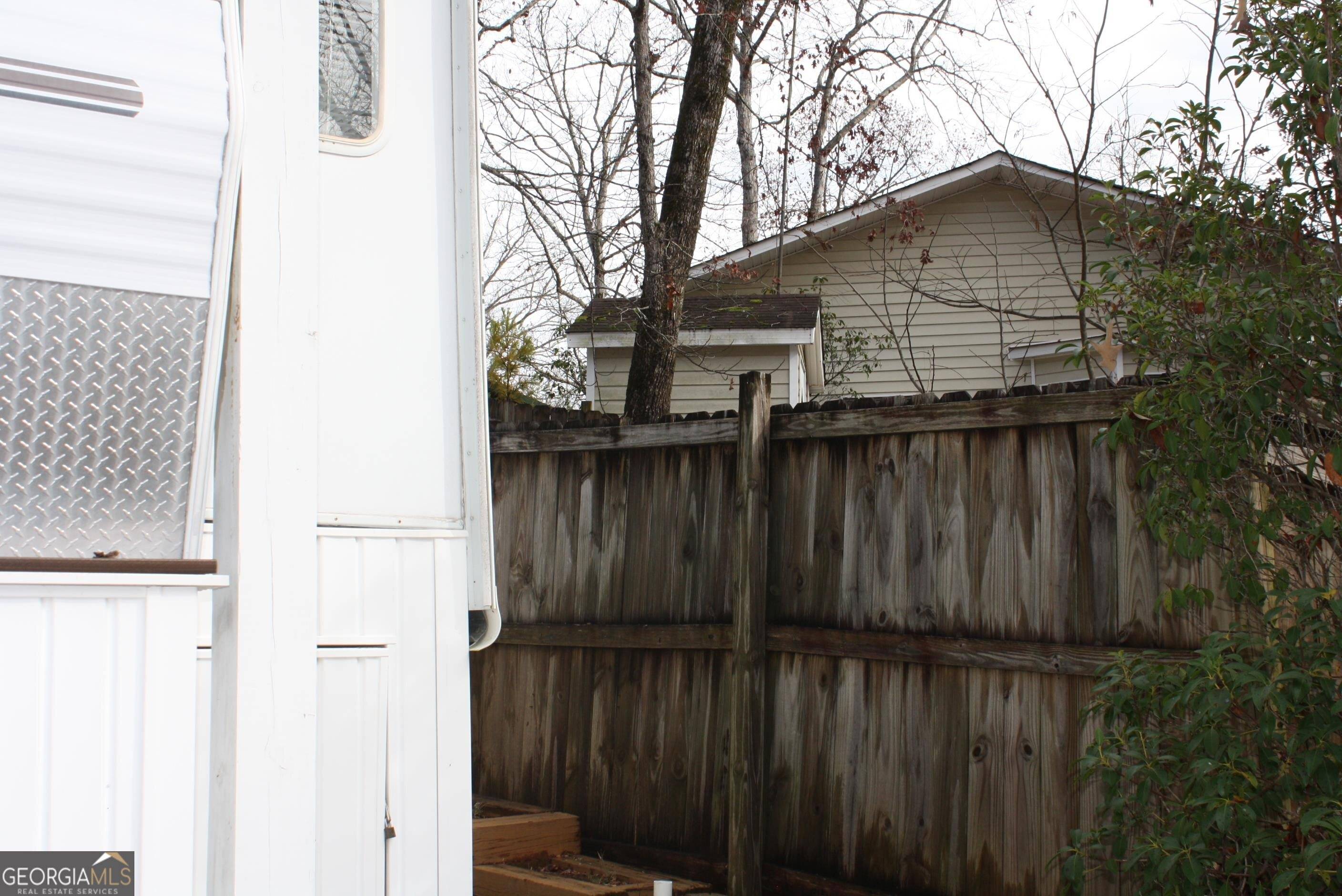 Cleveland, GA 30528,105 Rocky LN