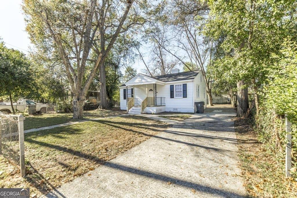 Warner Robins, GA 31088,121 Vesta DR