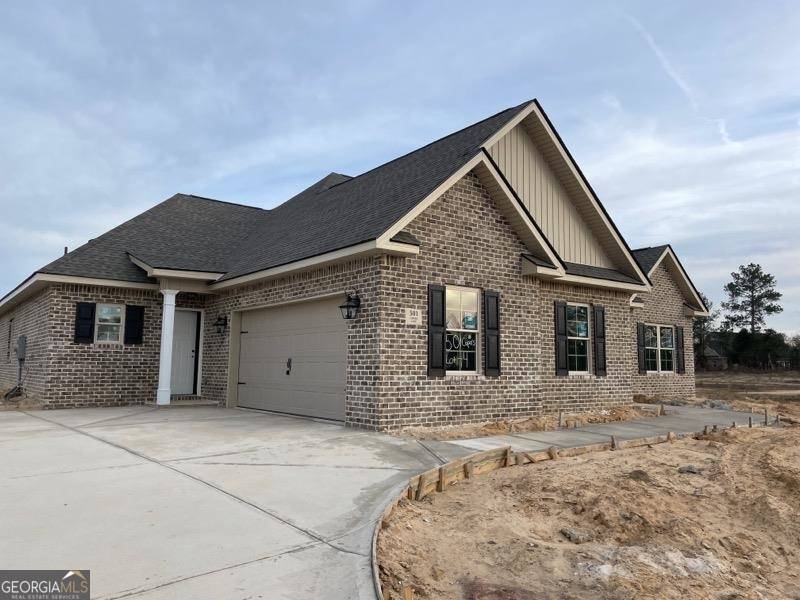 Lizella, GA 31052,501 Capers LN