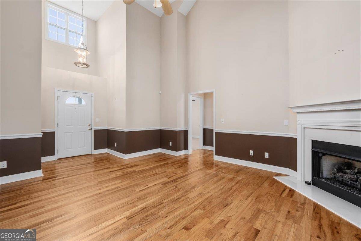 Gray, GA 31032,109 Henry DR
