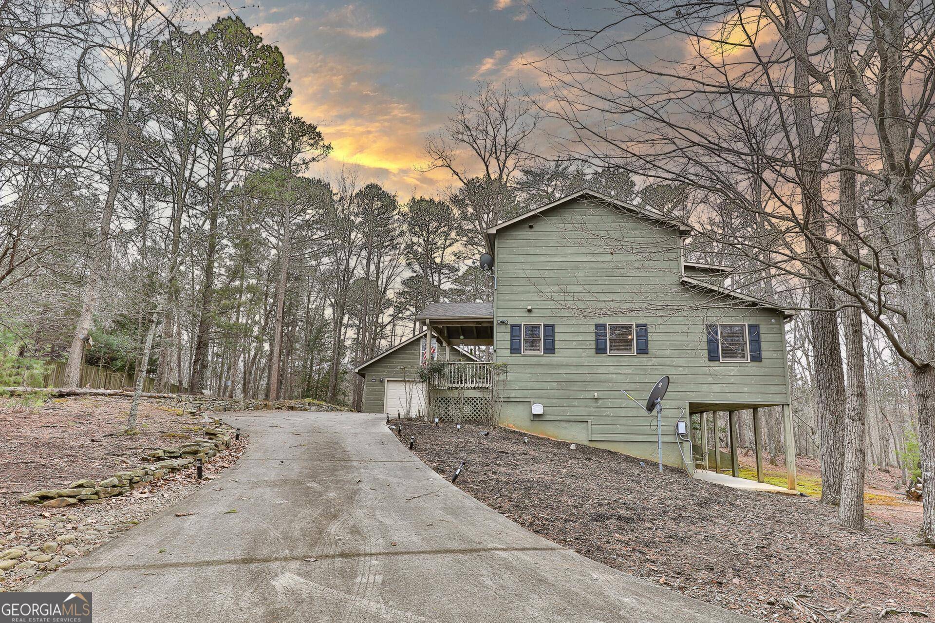 Ellijay, GA 30540,65 Medina