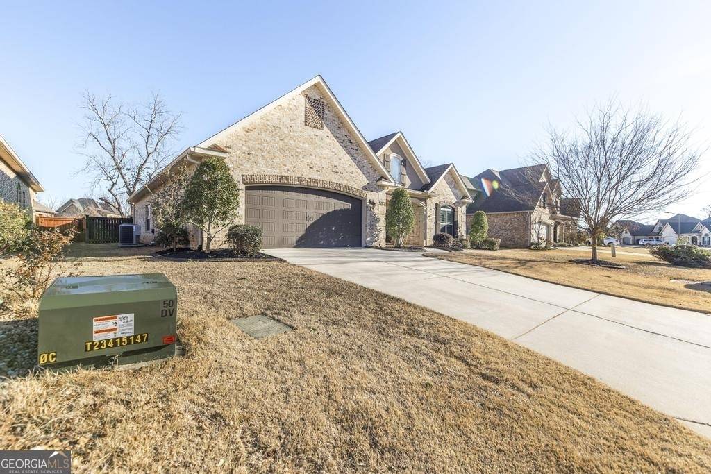 Warner Robins, GA 31088,204 Angelina Grace DR