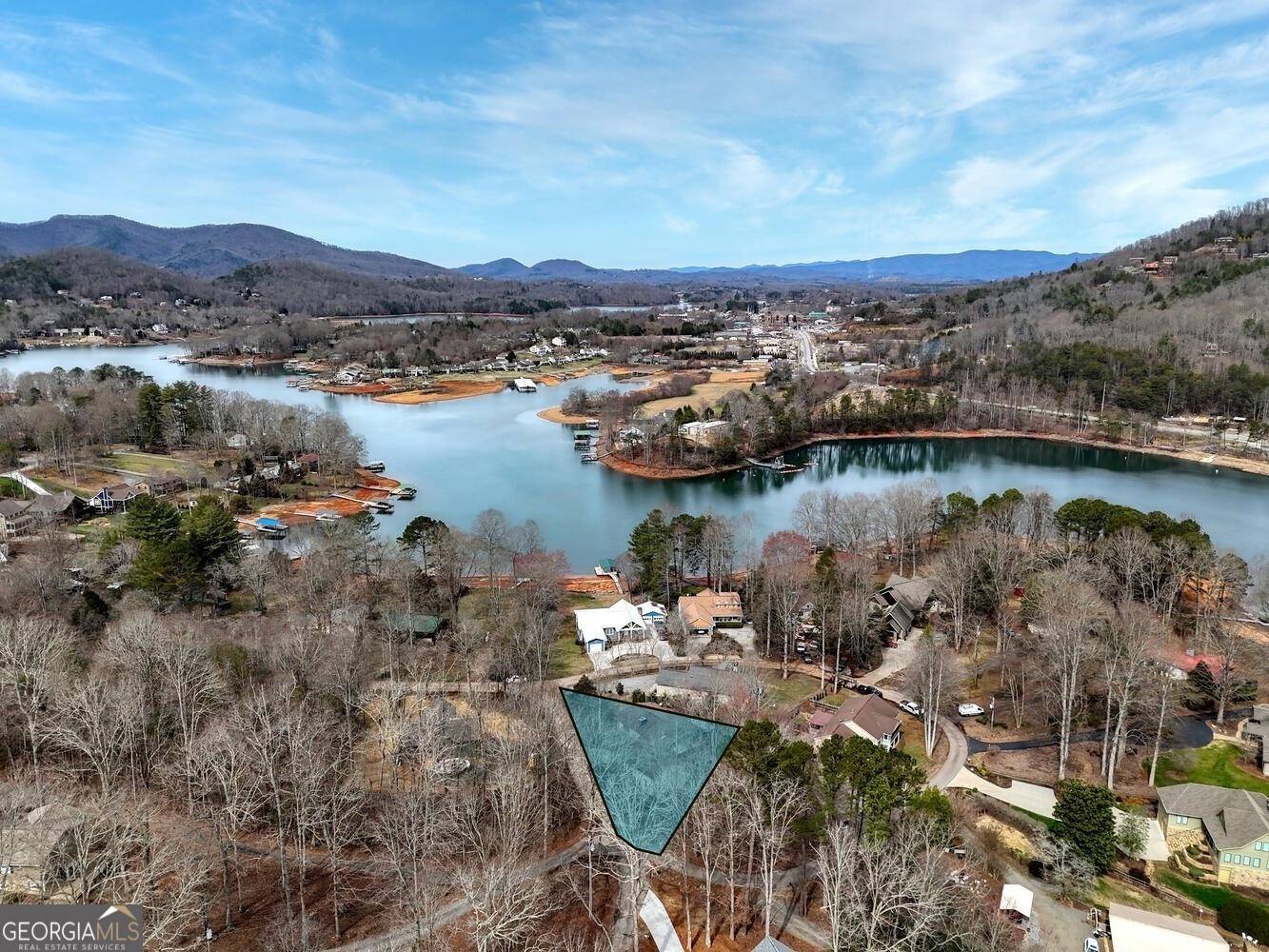 Hiawassee, GA 30546,718 Beech Cove