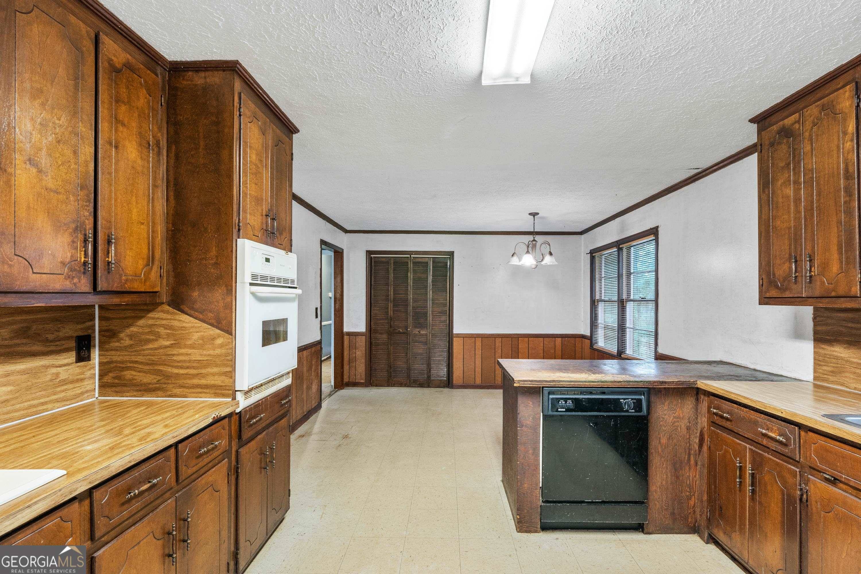 Covington, GA 30014,130 Taunton RD