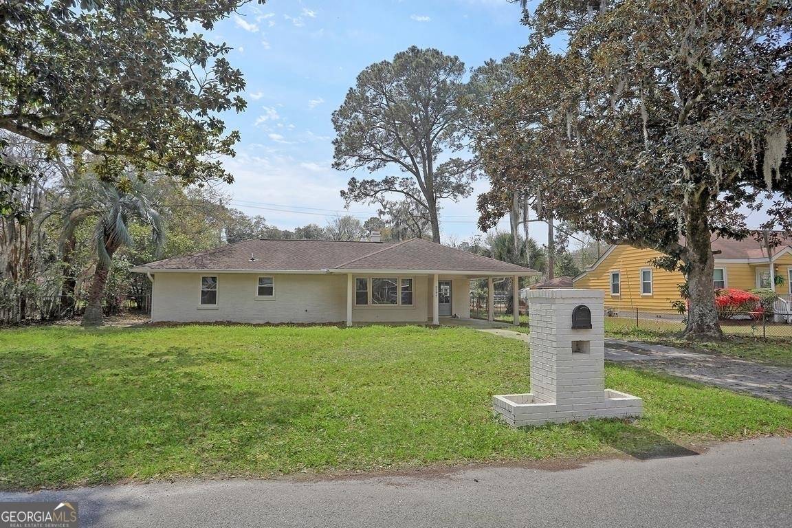 Savannah, GA 31404,3227 Woodlawn DR