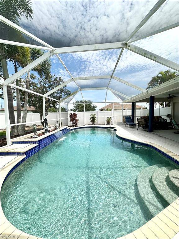 Cape Coral, FL 33993,228 NW 22nd PL