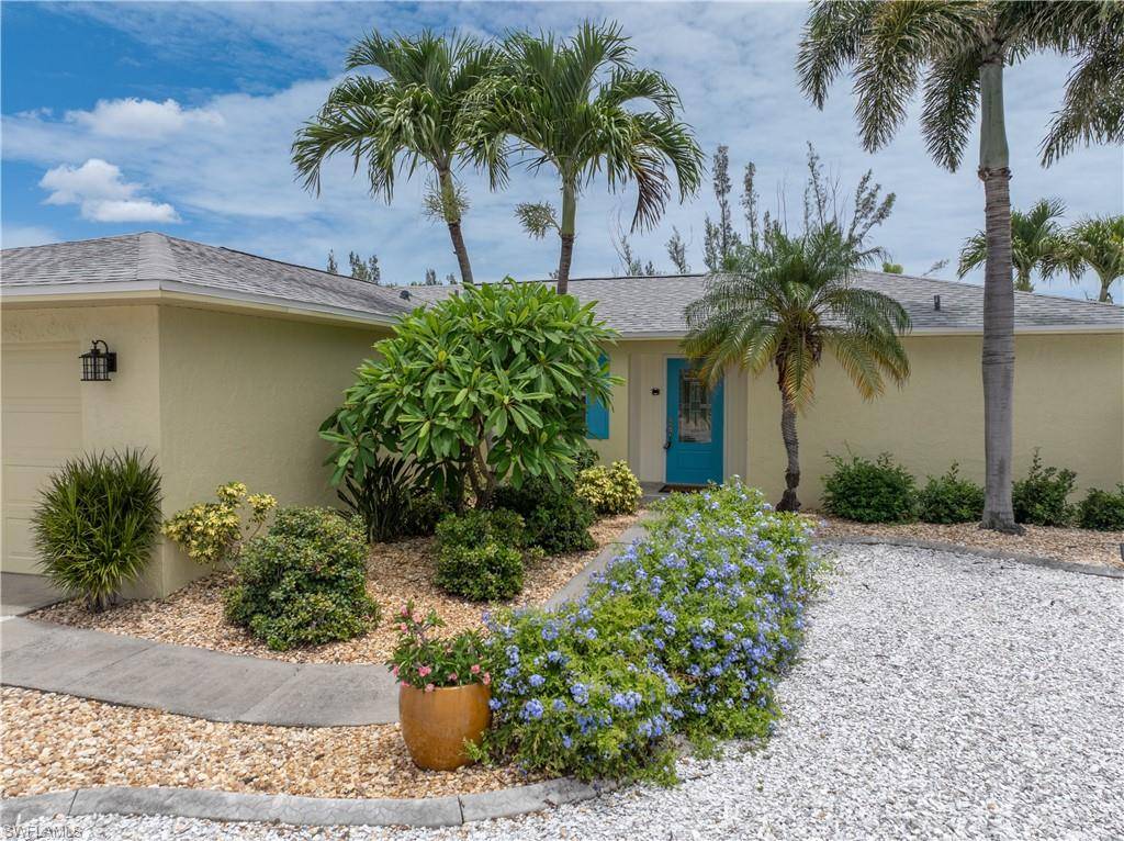 Bokeelia, FL 33922,5258 Genesee PKWY