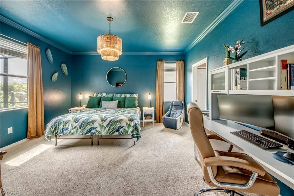 Cape Coral, FL 33909,2501 Sawgrass Lake CT