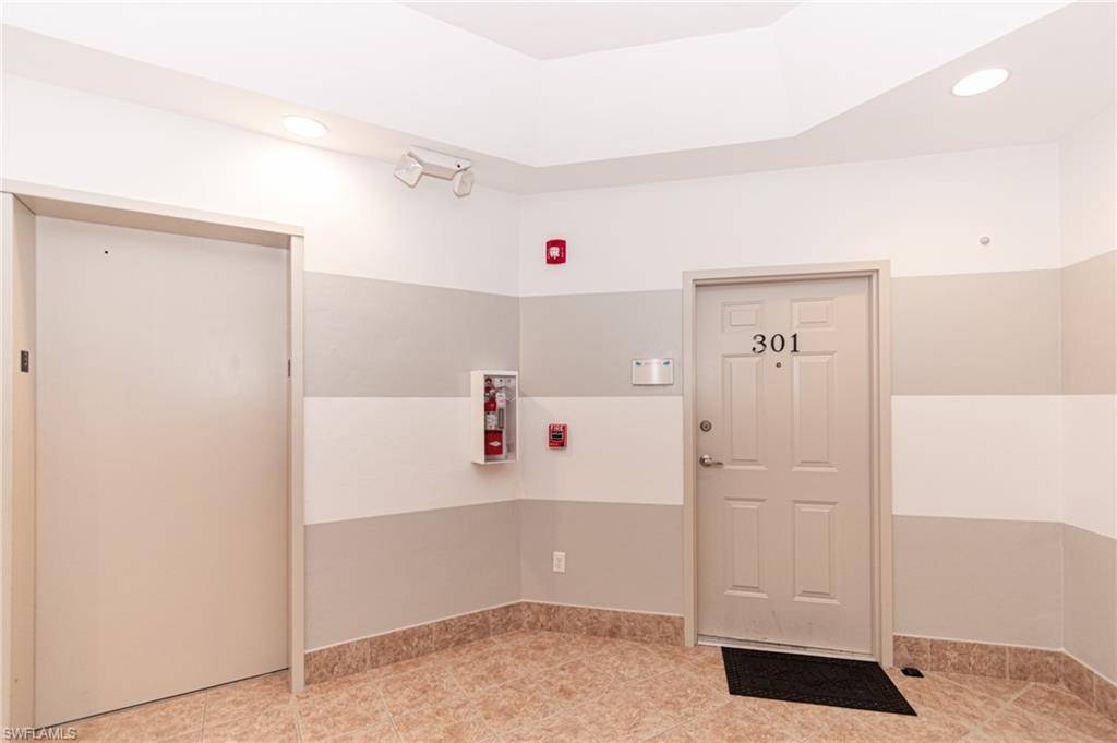 Cape Coral, FL 33904,4645 SE 11th PL #301