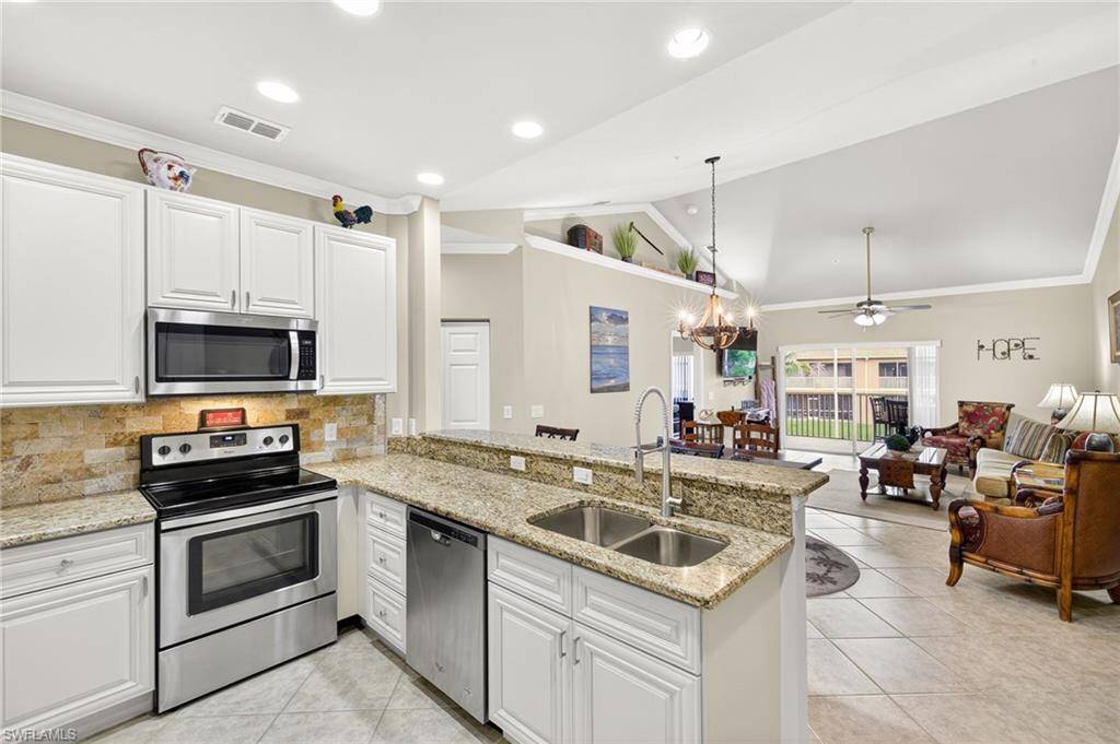 Cape Coral, FL 33909,1070 Winding Pines CIR #201