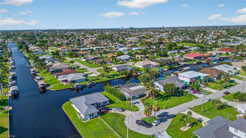 Cape Coral, FL 33904,138 SE 40th ST