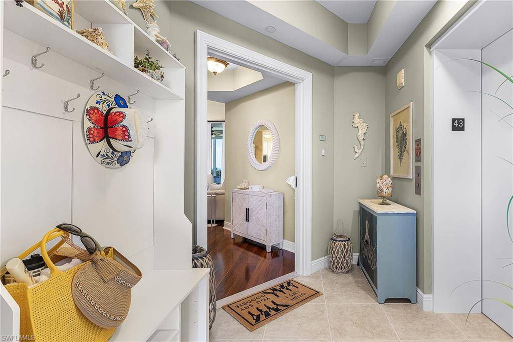 Fort Myers Beach, FL 33931,4182 Bay Beach LN #743