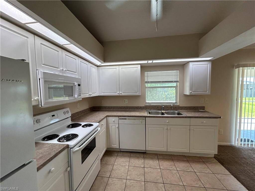 Cape Coral, FL 33993,1605 Nelson RD N