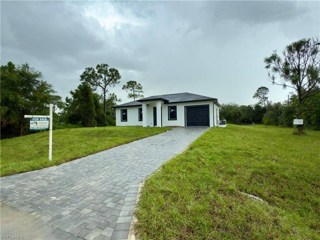 Lehigh Acres, FL 33972,513 fifth AVE