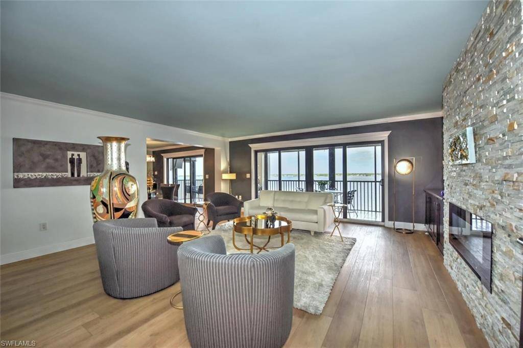 Fort Myers, FL 33901,1900 Virginia AVE #901