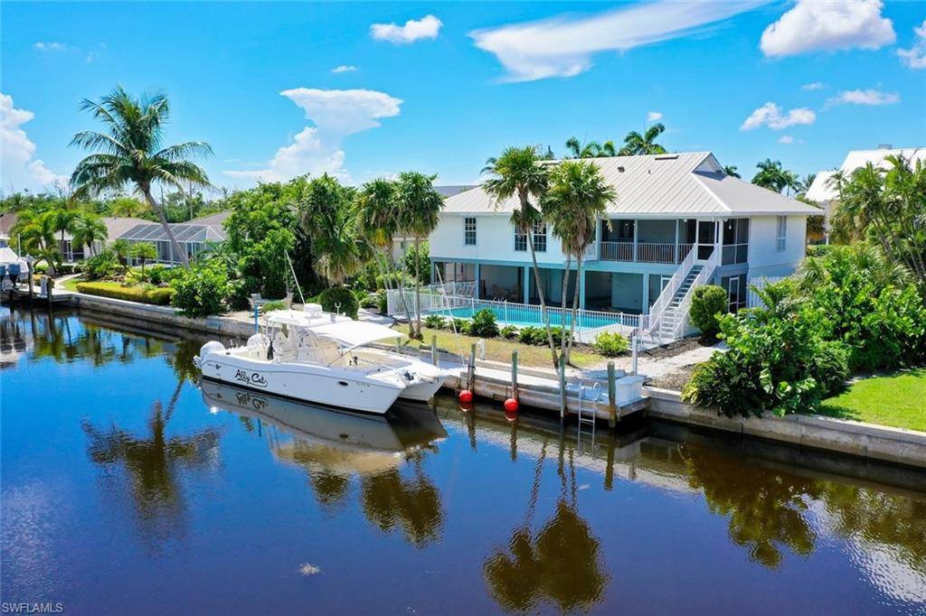 Sanibel, FL 33957,1682 Sabal Palm DR