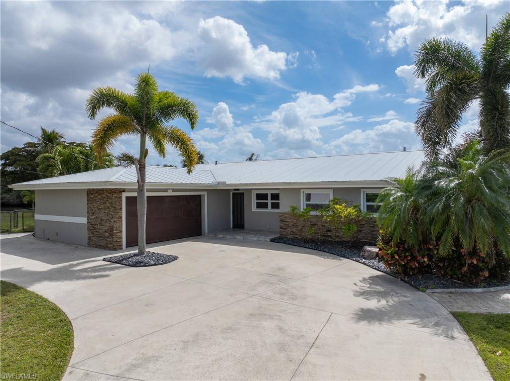 North Fort Myers, FL 33903,416 Seaworthy RD