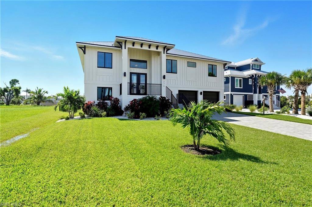 Fort Myers Beach, FL 33931,276 Albatross ST