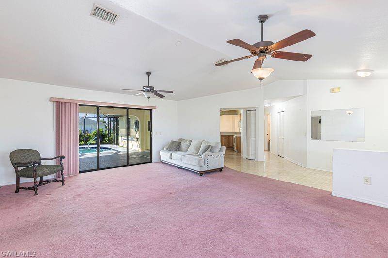 Punta Gorda, FL 33983,1426 Blue Lake CIR