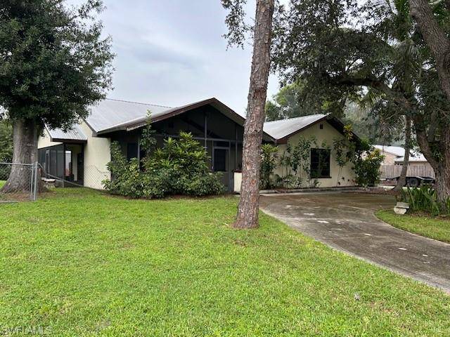 North Fort Myers, FL 33903,6786 Autumn CT